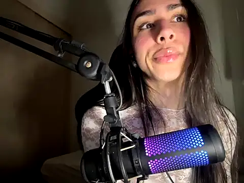 marquezaaa online show from July 14, 2026, 5:41 pm