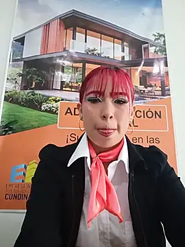 Snapshot of JULIETH__05 chatting on May 21, 2026, 12:35 pm JULIETH 05 online show from May 21, 2026, 12:35 pm