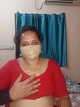 Snapshot of pirainilla chatting on May 27, 2026, 4:47 pm pirainilla online show from May 27, 2026, 4:47 pm