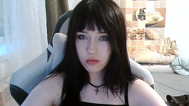 NoirEva online show from July 21, 2026, 5:25 pm
