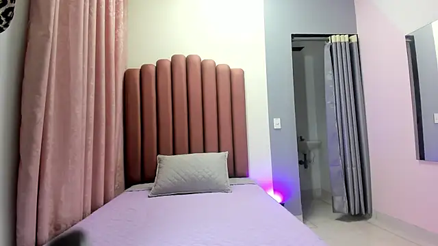 Danii-03 online show from June 2, 2026, 7:36 pm