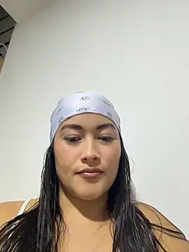 Tatiana123  online show from June 6, 2026, 7:08 pm