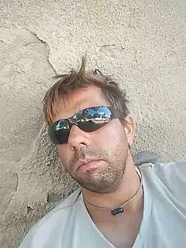 Rodrigo123hjsbdnd online show from June 1, 2026, 3:33 pm
