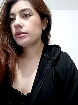 cutetemari online show from June 8, 2026, 12:16 am