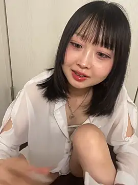 Snapshot of yu_nya chatting on May 24, 2026, 5:51 am yu nya online show from May 24, 2026, 5:51 am