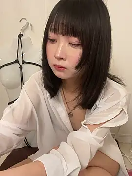 Snapshot of yu_nya chatting on June 7, 2026, 12:16 am yu nya online show from June 7, 2026, 12:16 am