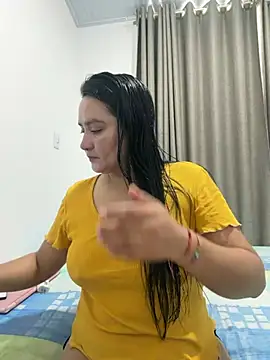 Snapshot of rousee69_ chatting on July 19, 2026, 10:39 pm rousee69 online show from July 19, 2026, 10:39 pm