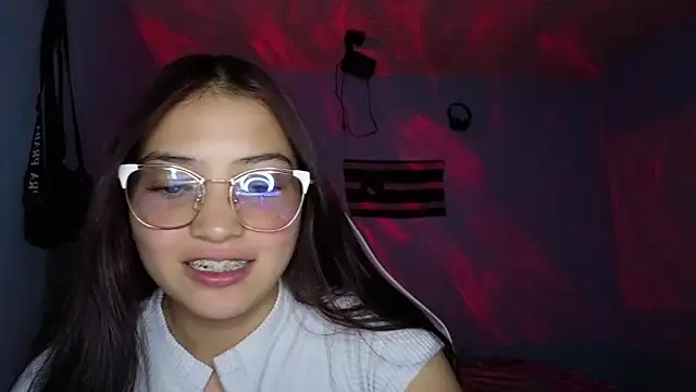nina hot59 online show from May 26, 2026, 2:20 am