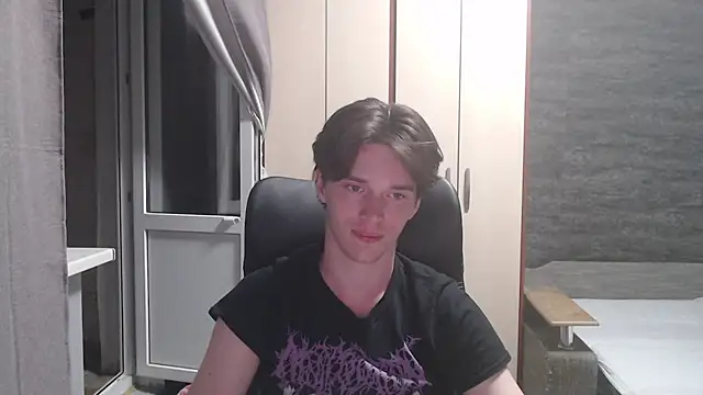 Snapshot of arthur___king chatting on July 6, 2026, 1:01 am arthur king online show from July 6, 2026, 1:01 am
