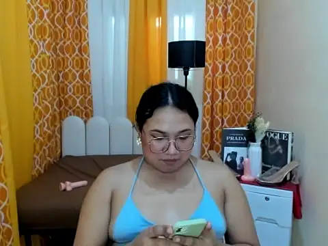 BigCockLexie online show from May 27, 2026, 1:57 am
