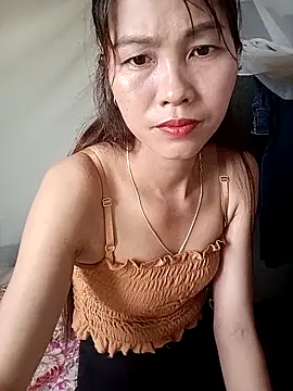 Suly-sweet online show from June 12, 2026, 1:58 am