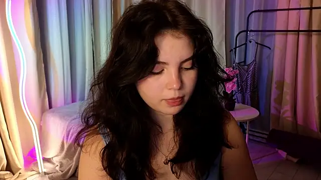 lollyy pop online show from June 7, 2026, 1:22 am