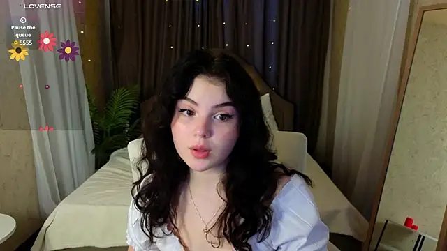 lollyy pop online show from July 25, 2026, 1:24 am