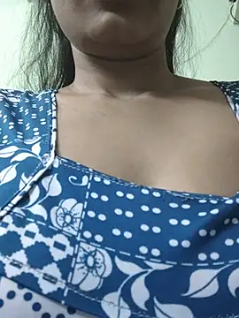 Bipasha Vasu online show from June 4, 2026, 7:24 am