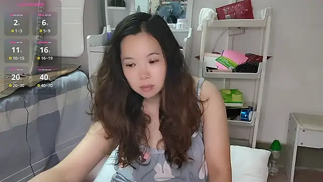 F-Yingying online show from May 26, 2026, 3:32 pm