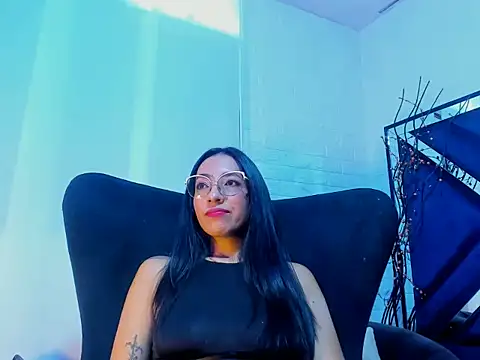 Feetfeticheh online show from May 21, 2026, 2:03 pm