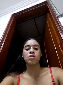 Sofi Williams2 online show from July 7, 2026, 9:40 pm