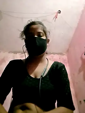 HOT  SANIYA140 online show from May 24, 2026, 5:02 pm