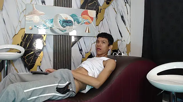 RONALDA HOT26 online show from June 2, 2026, 7:41 am