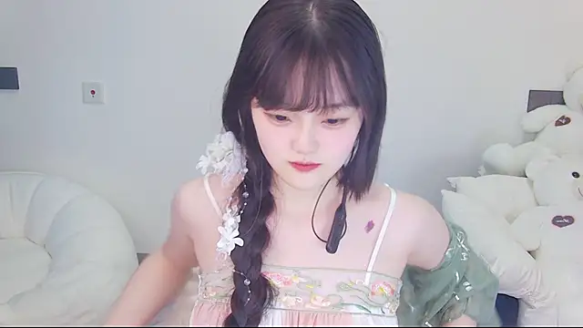 Evil-Bunny007 online show from May 30, 2026, 11:27 am