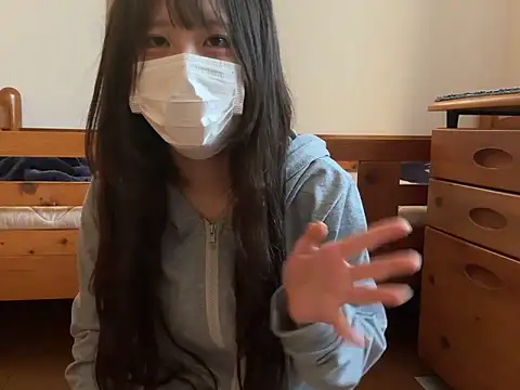 Snapshot of miniminimo_o chatting on July 18, 2026, 8:34 am miniminimo o online show from July 18, 2026, 8:34 am