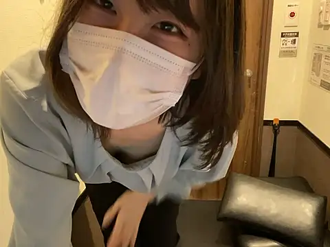 miniminimo o online show from May 27, 2026, 10:22 am
