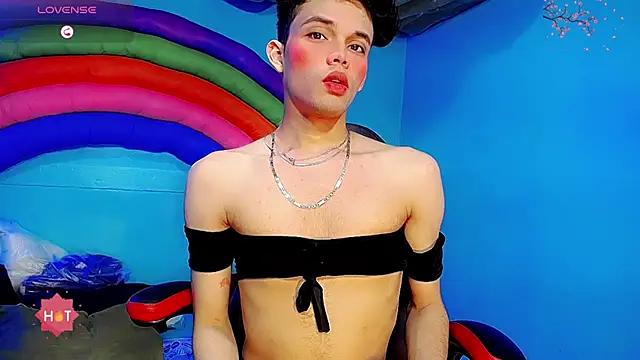 Isabella Kirk  online show from May 28, 2026, 11:05 am