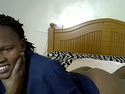 Sexxyfrey online show from May 18, 2026, 4:12 pm