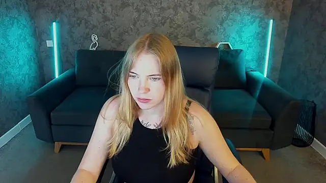 NikkyReyyy online show from May 21, 2026, 5:38 am