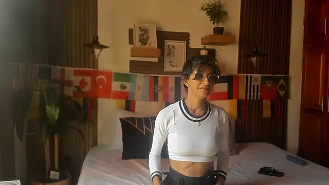Snapshot of Evaa_campbell chatting on June 11, 2026, 6:16 pm Evaa campbell online show from June 11, 2026, 6:16 pm