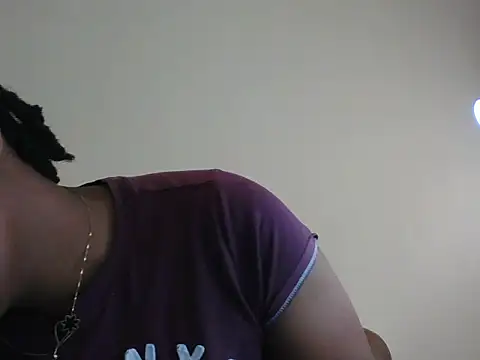 sexy dove online show from June 13, 2026, 6:33 am