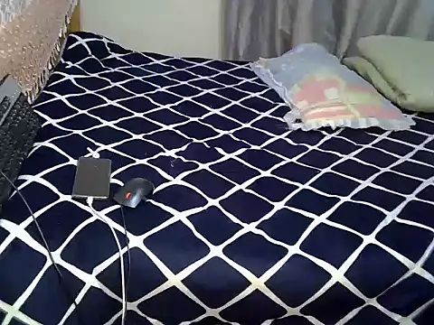 Sexxyjey online show from May 29, 2026, 4:57 pm