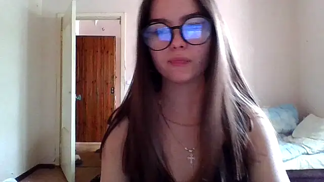 Snapshot of Bellochka201 chatting on July 14, 2026, 10:21 am Bellochka201 online show from July 14, 2026, 10:21 am