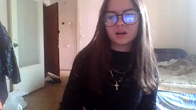 Bellochka201 online show from May 27, 2026, 8:43 am