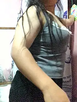 Snapshot of Ninaa01 chatting on May 21, 2026, 1:30 pm Ninaa01 online show from May 21, 2026, 1:30 pm