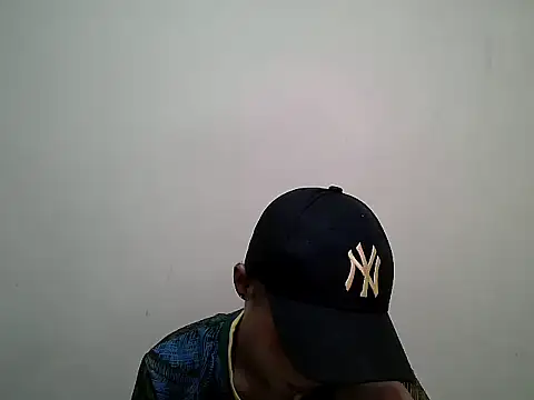 Snapshot of Miss_rihanna chatting on July 17, 2026, 12:52 am Miss rihanna online show from July 17, 2026, 12:52 am