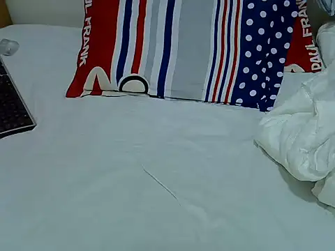 sexy lenah22 online show from July 11, 2026, 12:00 am