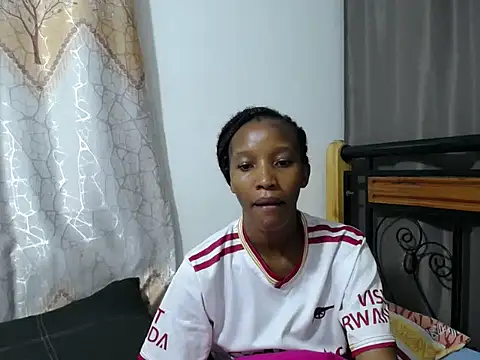 Snapshot of KittyFay chatting on May 29, 2026, 9:32 pm KittyFay online show from May 29, 2026, 9:32 pm