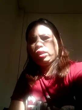 -Yeyi- online show from June 1, 2026, 9:31 am