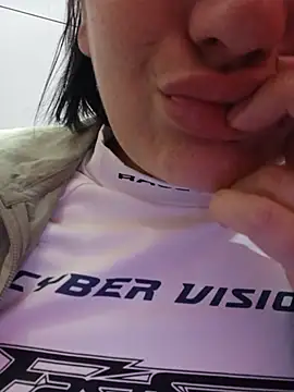 SeductiveSirenX online show from June 3, 2026, 11:44 am