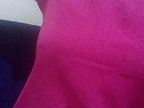 Snapshot of bloomingE chatting on May 20, 2026, 1:02 am bloomingE online show from May 20, 2026, 1:02 am