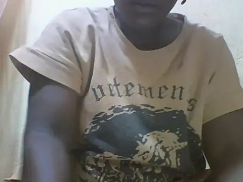 Snapshot of Lovely-baby9 chatting on July 11, 2026, 3:29 am Lovely-baby9 online show from July 11, 2026, 3:29 am