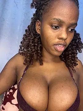 Snapshot of molly_badgirl chatting on July 19, 2026, 6:04 pm molly badgirl online show from July 19, 2026, 6:04 pm