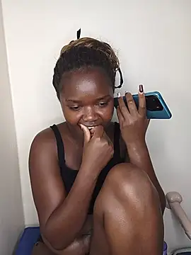 Snapshot of little_creamy chatting on July 19, 2026, 4:48 pm little creamy online show from July 19, 2026, 4:48 pm