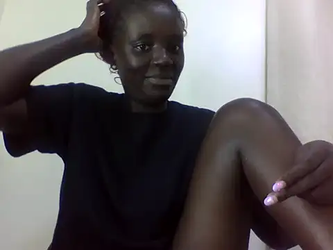 Snapshot of LatishLava chatting on July 15, 2026, 7:54 pm LatishLava online show from July 15, 2026, 7:54 pm