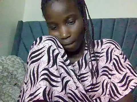 Snapshot of slimy_gal12 chatting on June 6, 2026, 6:35 pm slimy gal12 online show from June 6, 2026, 6:35 pm
