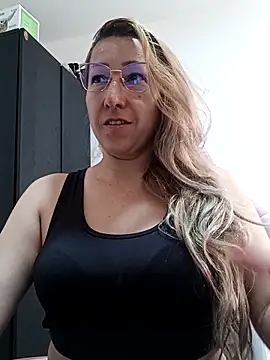 beautyfullchrys online show from May 31, 2026, 2:23 pm
