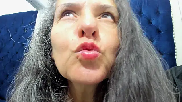 Snapshot of AlondraSosa chatting on July 15, 2026, 12:34 pm AlondraSosa online show from July 15, 2026, 12:34 pm