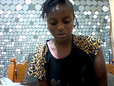 liligal online show from July 22, 2026, 4:25 am