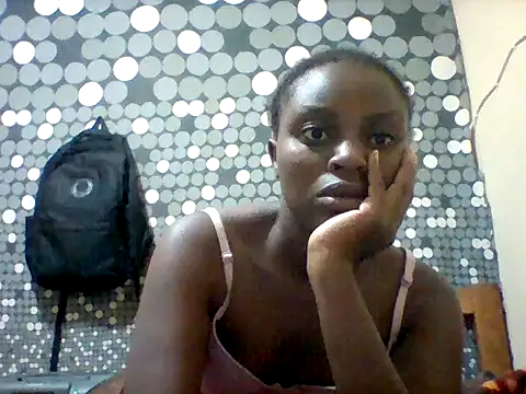 liligal online show from July 5, 2026, 4:19 am
